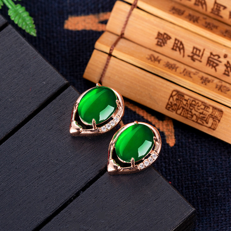 Natural Jade Flower Earrings S - Gold Plated Jewelry 评论和价格